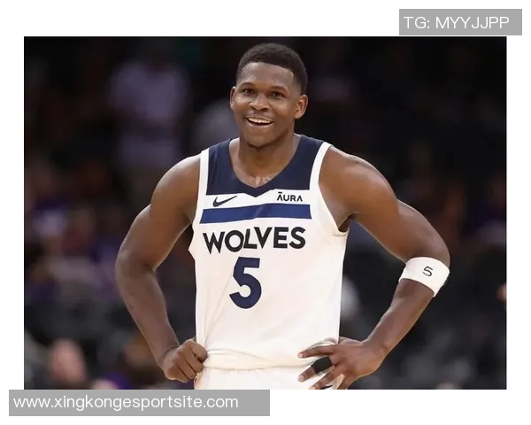 爱德华兹盛赞麦丹得分能力期待他发挥提升球队表现十倍