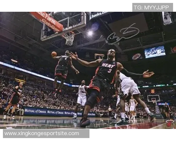 勒布朗回顾与韦德的传奇旅程从选秀到名人堂的辉煌岁月 勒布朗回顾与韦德的传奇旅程从选秀到名人堂的辉煌岁月