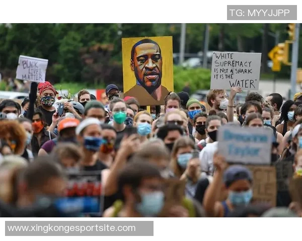 内外支柱米奇约翰逊称文班在得分困难时依然展现巨大影响力