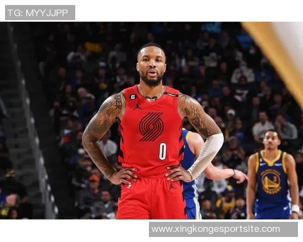 利拉德回忆绝杀雷霆前夜与Haynes看球时的豪言壮语